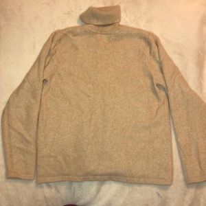 Size  Small Charter Club 100% cashmere sweater